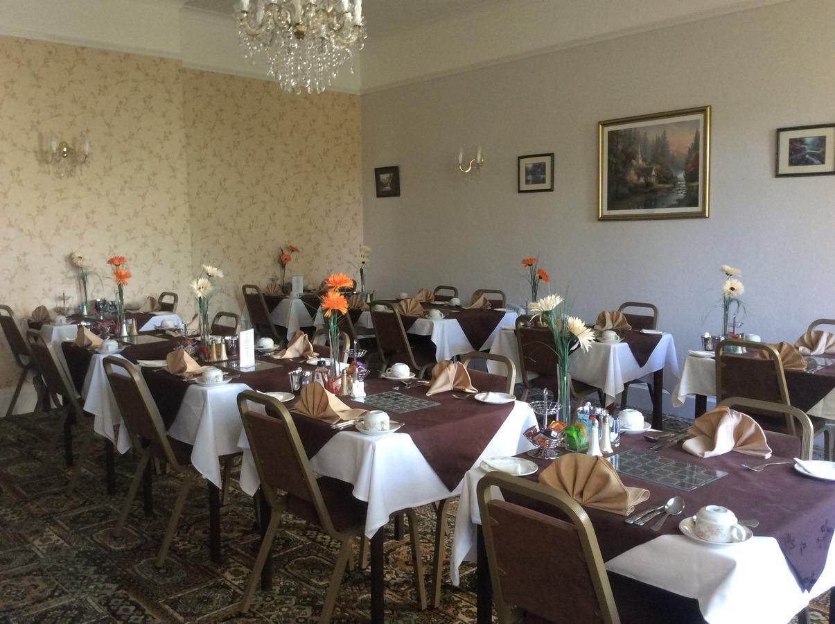 Coombe Court Hotel Torquay Exterior photo